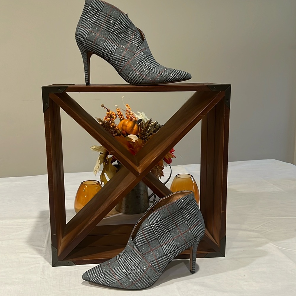 Jessica Simpson fall boots are too cute to pass up!!!